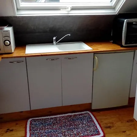 Le Petit Montceaux Le Val-Saint-Père