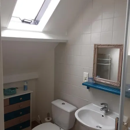 Le Petit Montceaux Le Val-Saint-Père