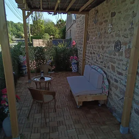 Le Petit Montceaux Holiday home *
