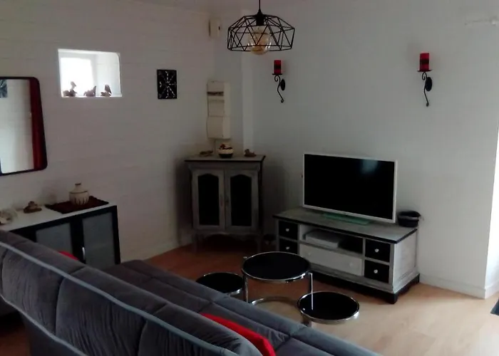 Le Petit Montceaux *